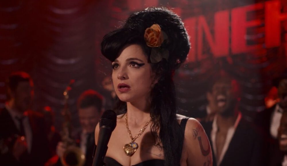Zdjęcie okładkowe wpisu: Miłość i muzyka w nowym zwiastunie Back to Black. Historia Amy Winehouse
