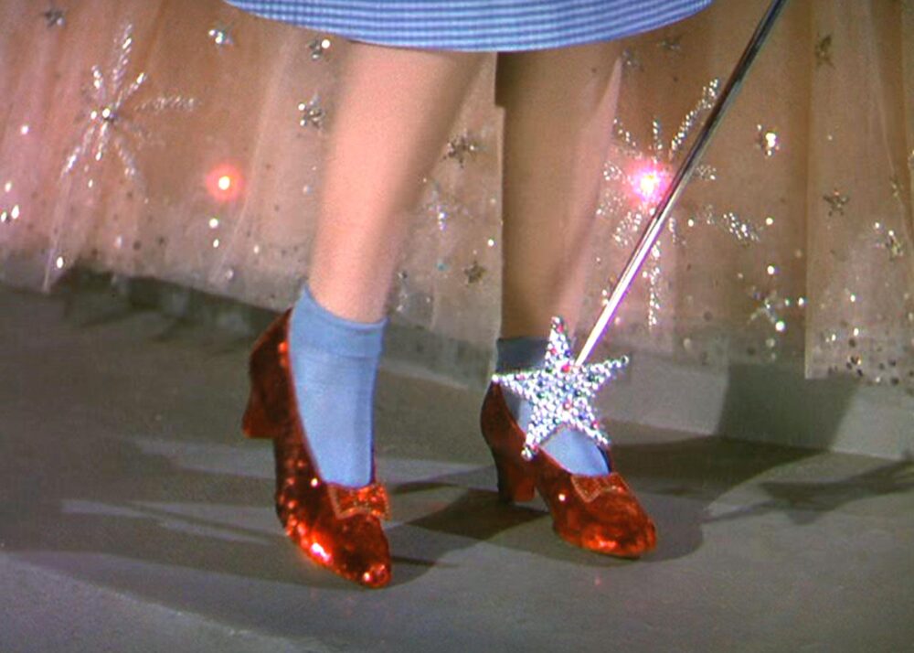 Zdjęcie okładkowe wpisu: Rubinowe pantofle Judy Garland  w drodze na aukcję