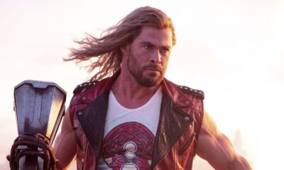 Zdjęcie okładkowe wpisu: Chris Hemsworth dzieli się nowym kadrem z Furiosy. Pot, piasek i słodki misiek
