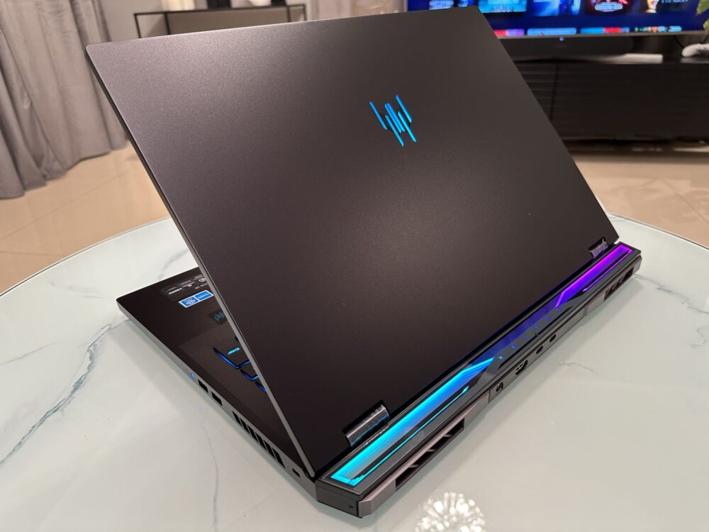 Zdjęcie okładkowe wpisu: Recenzja Predator Helios 18 – sufit laptopów gamingowych