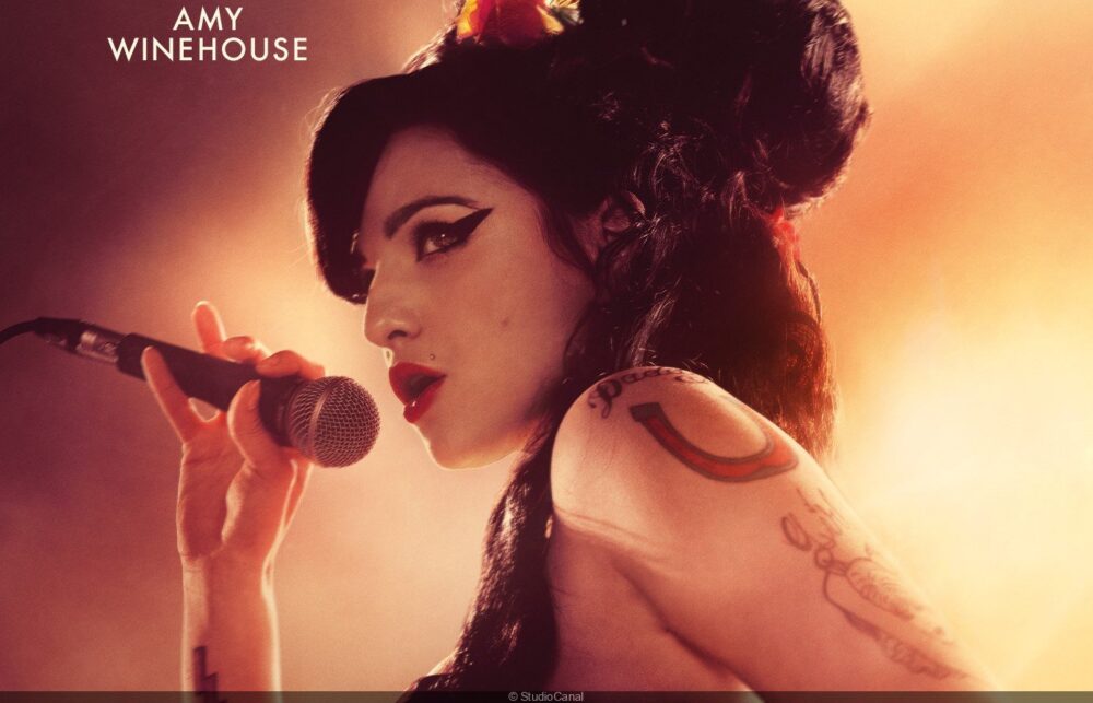 Zdjęcie okładkowe wpisu: Zack Snyder powraca, a kina dominuje wokal Amy Winehouse! Co zobaczymy w tym tygodniu w kinach na VOD?