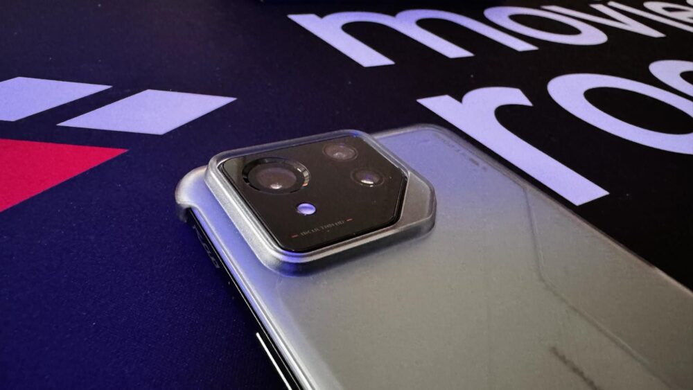 Zdjęcie okładkowe wpisu: ASUS ROG Phone 8 – sprawdzamy telefon do gier najnowszej generacji
