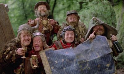 Zdjęcie okładkowe wpisu: Powstaje serialowa wersja Bandytów czasu. Za sterami Waititi i Clement