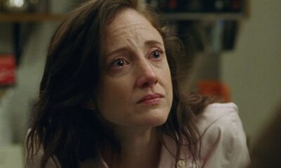 Zdjęcie okładkowe wpisu: Andrea Riseborough jako Isabella Blow w biografii o królowej kapeluszy!