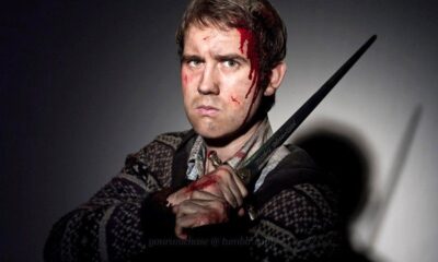 Zdjęcie okładkowe wpisu: Ze świata Harry’ego Pottera do komedii. Matthew Lewis gwiazdą filmu Touché