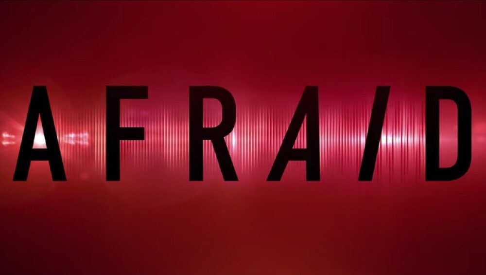 Zdjęcie okładkowe wpisu: Pierwszy plakat i zwiastun thrillera o sztucznej inteligencji. Poznajcie AFRAID
