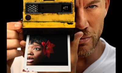 Zdjęcie okładkowe wpisu: Mrugnij dwa razy – recenzja filmu. I just wanna take some pictures