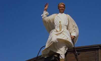 Zdjęcie okładkowe wpisu: Powstanie serial Lawrence z Arabii. Za sterami widowiska stanie Roland Emmerich