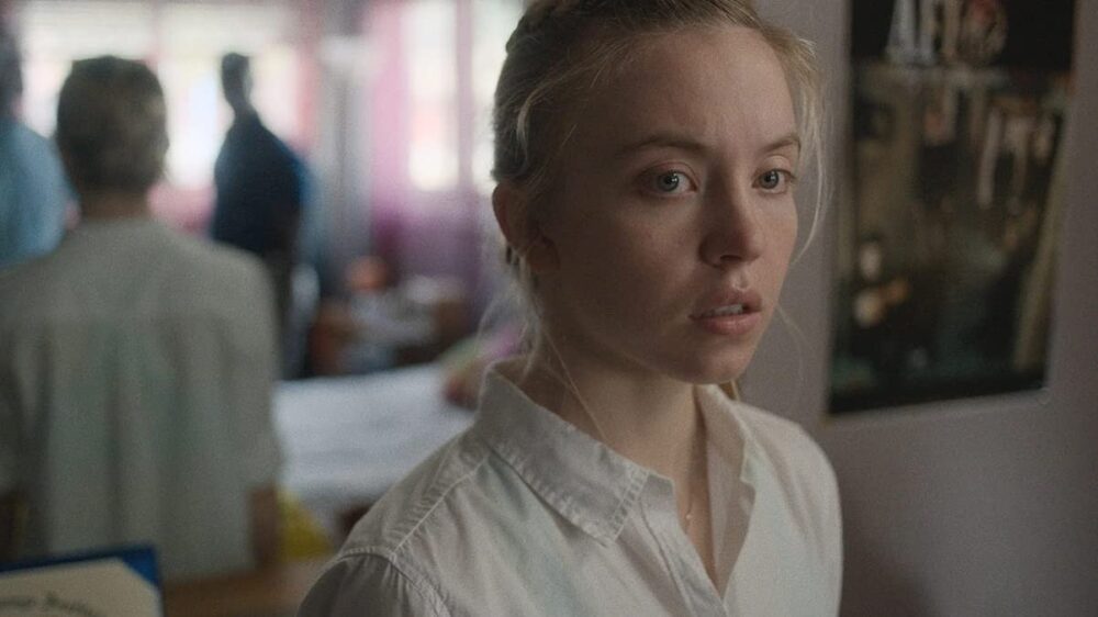Zdjęcie okładkowe wpisu: Sydney Sweeney udostępnia zdjęcia z planu biografii Christy Martin. W takim wydaniu jeszcze jej nie widzieliśmy