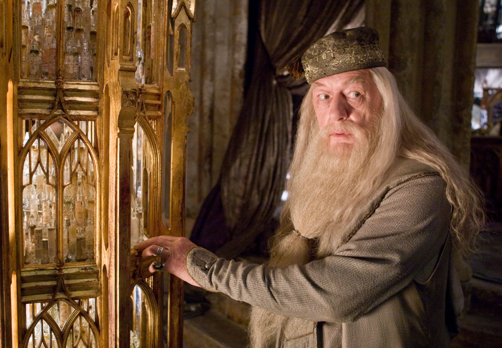 Zdjęcie okładkowe wpisu: Serialowy Harry Potter ma swojego faworyta do roli Dumbledore’a! To laureat Oscara za Most szpiegów