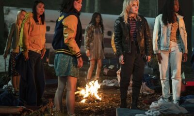 Zdjęcie okładkowe wpisu: Yellowjackets. Nowa zapowiedź zdradza fabułę 3. sezonu serialu