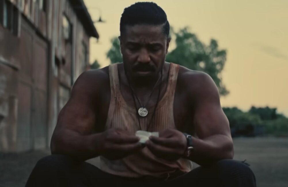 Zdjęcie okładkowe wpisu: Michael B. Jordan dwoi się w oczach. Zobaczcie nową zapowiedź filmu Sinners