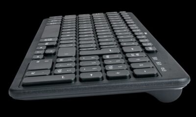 Zdjęcie okładkowe wpisu: Nowa bezprzewodowa klawiatura Hama WK-300 z przyciskiem Assist AI. Kompaktowe rozwiązanie do pracy i rozrywki