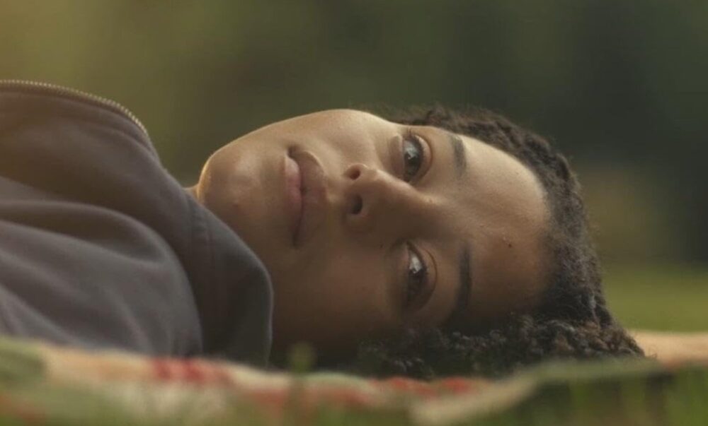 Zdjęcie okładkowe wpisu: Sequel The Handmaid’s Tale coraz bliżej realizacji. Do obsady The Testaments dołącza Chase Infiniti