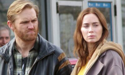 Zdjęcie okładkowe wpisu: Pierwsze zdjęcia z nowego filmu Stevena Spielberga. Emily Blunt i Wyatt Russell gwiazda produkcji o UFO