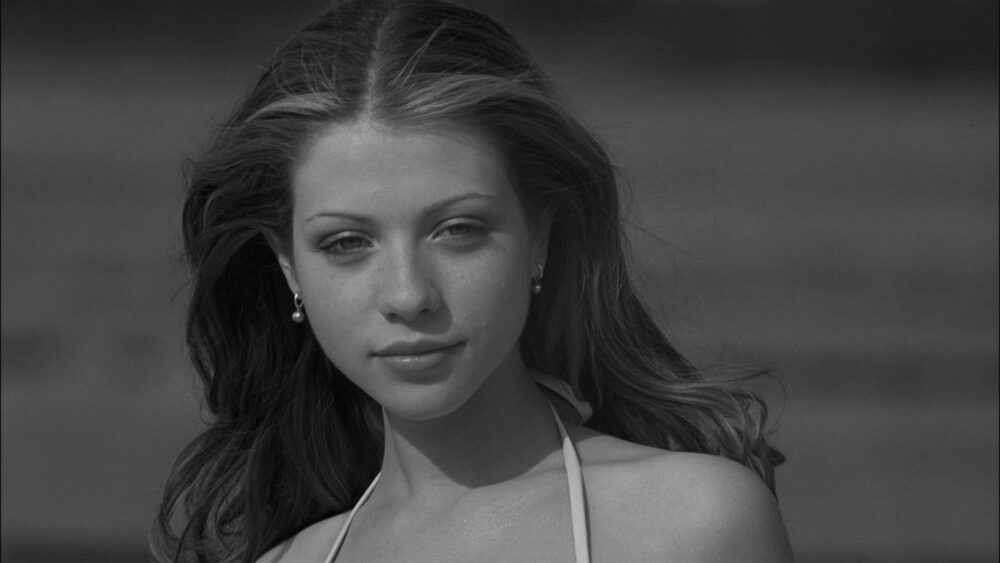 Zdjęcie okładkowe wpisu: Zmarła gwiazda serialu Buffy: Postrach wampirów, Michelle Trachtenberg. Hollywood wspomina aktorkę