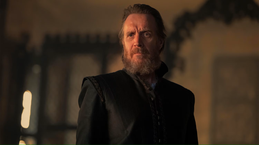 Zdjęcie okładkowe wpisu: Rhys Ifans dołącza do obsady serialu Star City, spin-offu For All Mankind od Apple TV+!