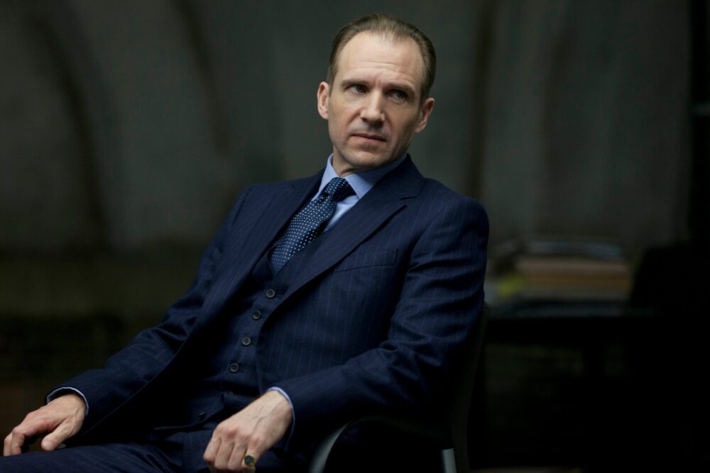 Zdjęcie okładkowe wpisu: Raplh Fiennes wcieli się w prezydenta Snowa w nowych Igrzyskach Śmierci! Do obsady filmu dołączyła jeszcze jedna gwiazda
