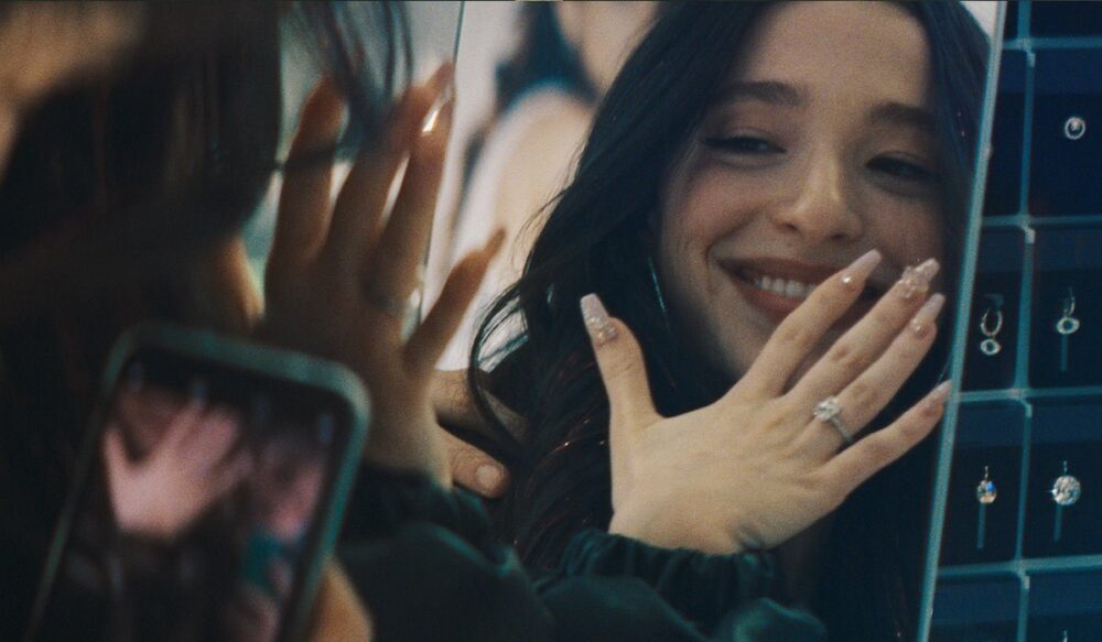 Zdjęcie okładkowe wpisu: Mikey Madison zastąpi Sydney Sweeney w Masce Czerwonego Moru