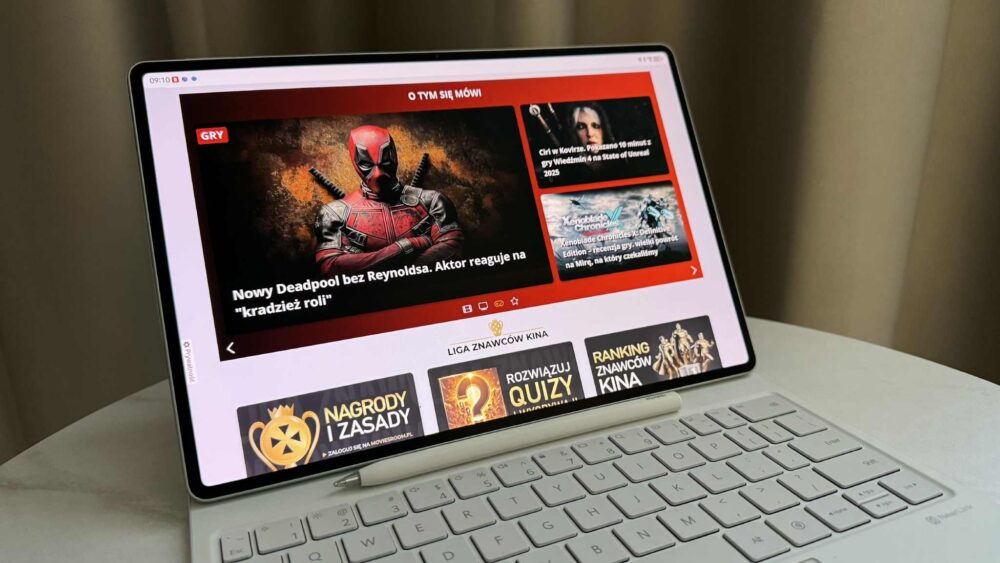 Zdjęcie okładkowe wpisu: Mobilne kino zawsze pod ręką! 5 powodów, dla których warto zwrócić uwagę na tablet Huawei MatePad Pro 12.2″ z ekranem Tandem OLED