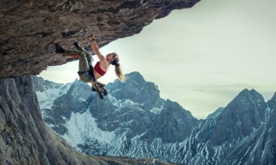 Zdjęcie okładkowe wpisu: Jak zaprezentuje się Na krawędzi w żeńskim wydaniu? Lily James zapowiada remake filmu akcji