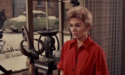 Zdjęcie okładkowe wpisu: Powstanie film o życiu Kim Novak. Aktorka ma problem z tytułem biografii