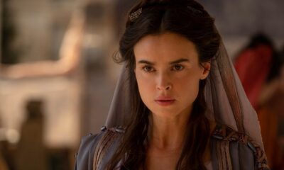 Zdjęcie okładkowe wpisu: Afera wokół kontynuacji Pasji Mela Gibsona! Poszło o Kasie Smutniak w roli Maryi