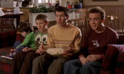 Zdjęcie okładkowe wpisu: Kolejne powroty w Zwariowanym świecie Malcolma. Frankie Muniz i jego serialowi bracia na nowym zdjęciu z planu produkcji