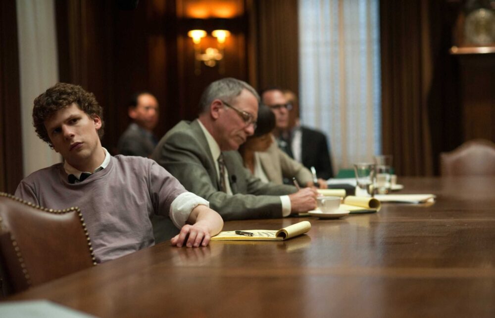 Zdjęcie okładkowe wpisu: Wiadomo, o czym opowie sequel The Social Network. Fabuła skupi się na wydarzeniach z 6 stycznia 2021 roku