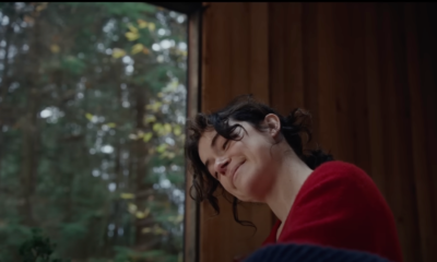 Zdjęcie okładkowe wpisu: Osgood Perkins powraca z nowym, niepokojącym horrorem! Bezpieczne miejsce mocniejsze niż Kod zła?