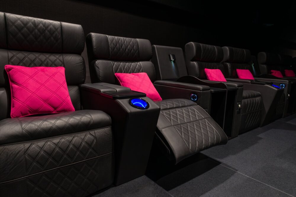 Zdjęcie okładkowe wpisu: Najlepsze kino w Warszawie? Sprawdziliśmy fotele Ultra LUX w Multikinie na Targówku