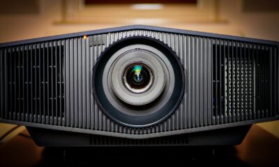 Zdjęcie okładkowe wpisu: Sony VPL-XW5100ES – projektor, który przenosi kino do twojego salonu