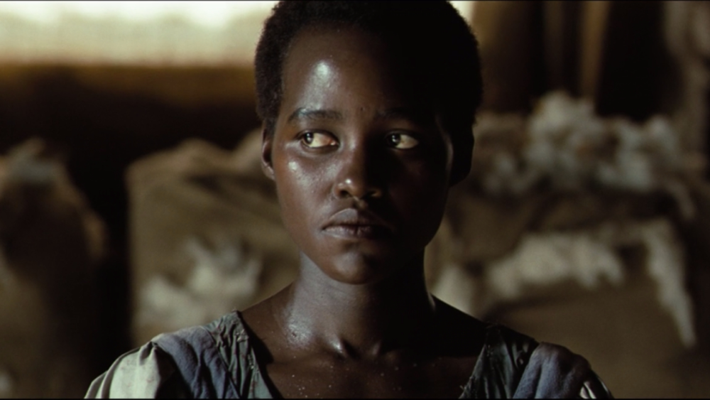 Zdjęcie okładkowe wpisu: Lupita Nyong’o: „Po Oscarze oferowano mi wyłącznie role niewolnic”