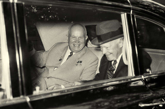 Ścieżka dźwiękowa zamachu stanu | Kino Muranów