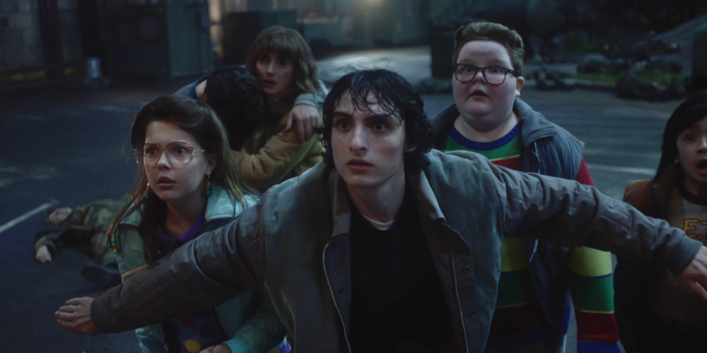 Zdjęcie okładkowe wpisu: Gwiazda Stranger Things 5 przypadkiem „skasowała” młodego aktora na planie. „Cała noga we krwi!”