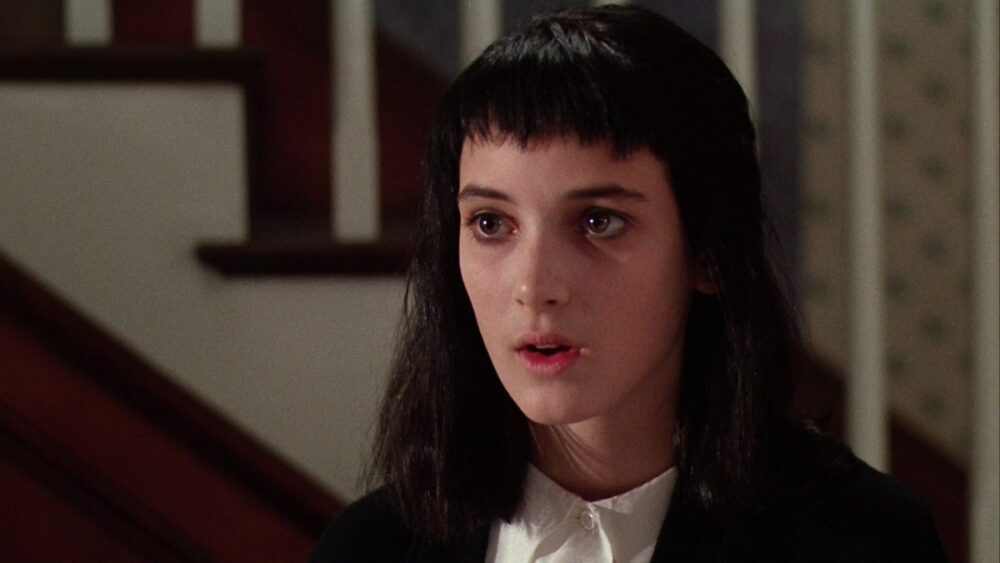 Zdjęcie okładkowe wpisu: W Stranger Things zobaczyliśmy Winonę Ryder przerobioną przez AI? Nic bardziej mylnego! [SPOILERY]