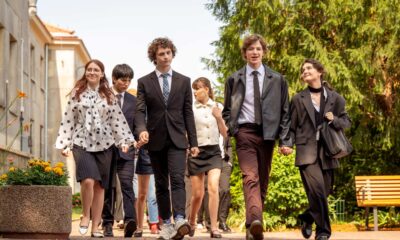 Zdjęcie okładkowe wpisu: Piep*zyć Mickiewicza powraca z trzecią częścią. Miłość, dramaty i nowe twarze w zwiastunie kultowej serii